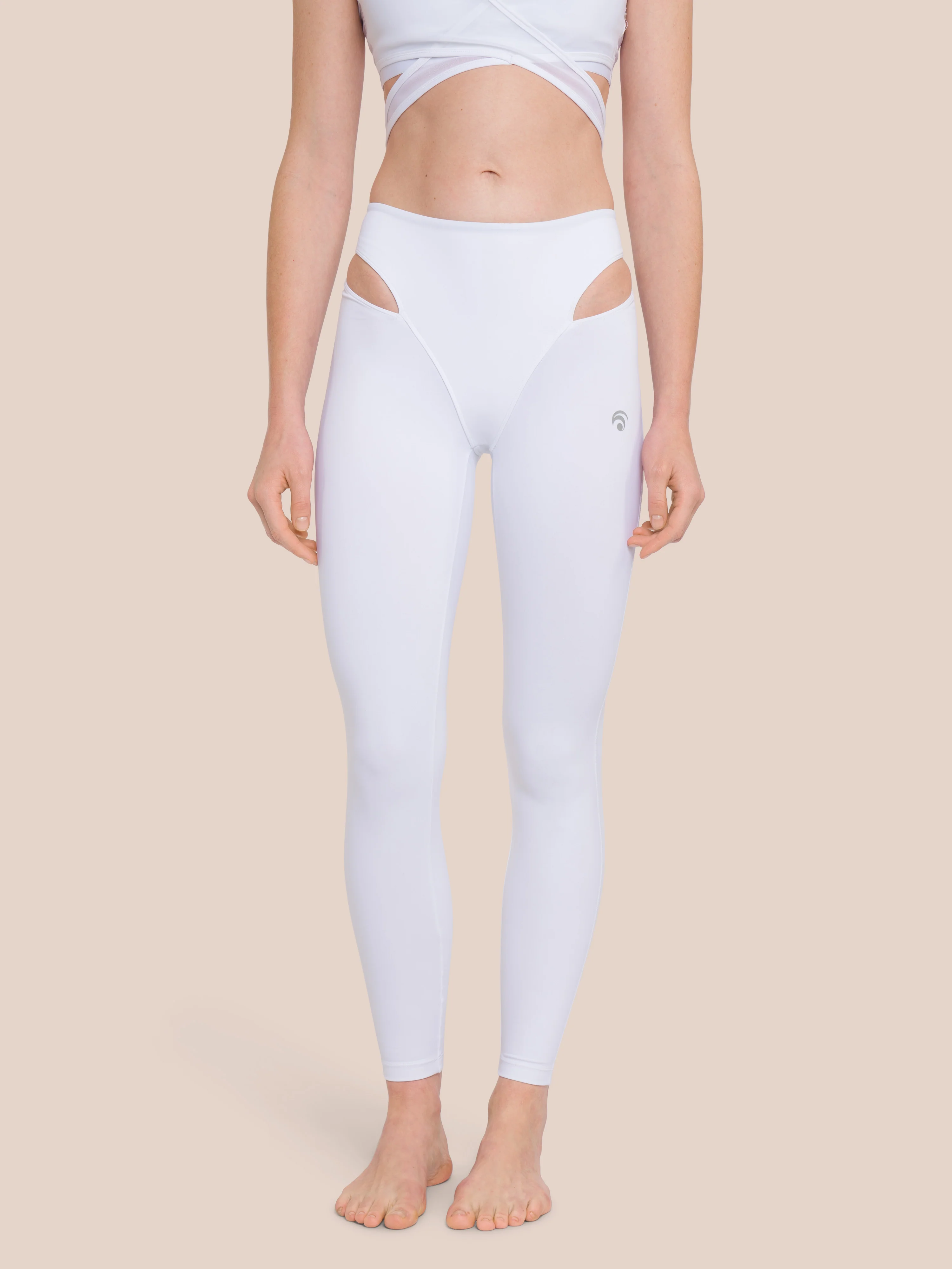 Alessia Pant - Image 8