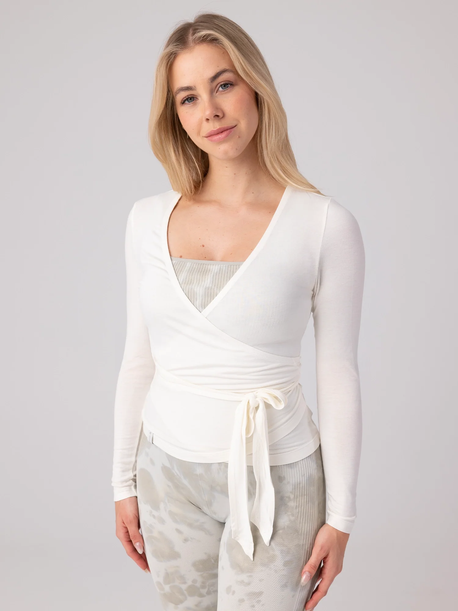 Blake Wrap Longsleeve - Image 5