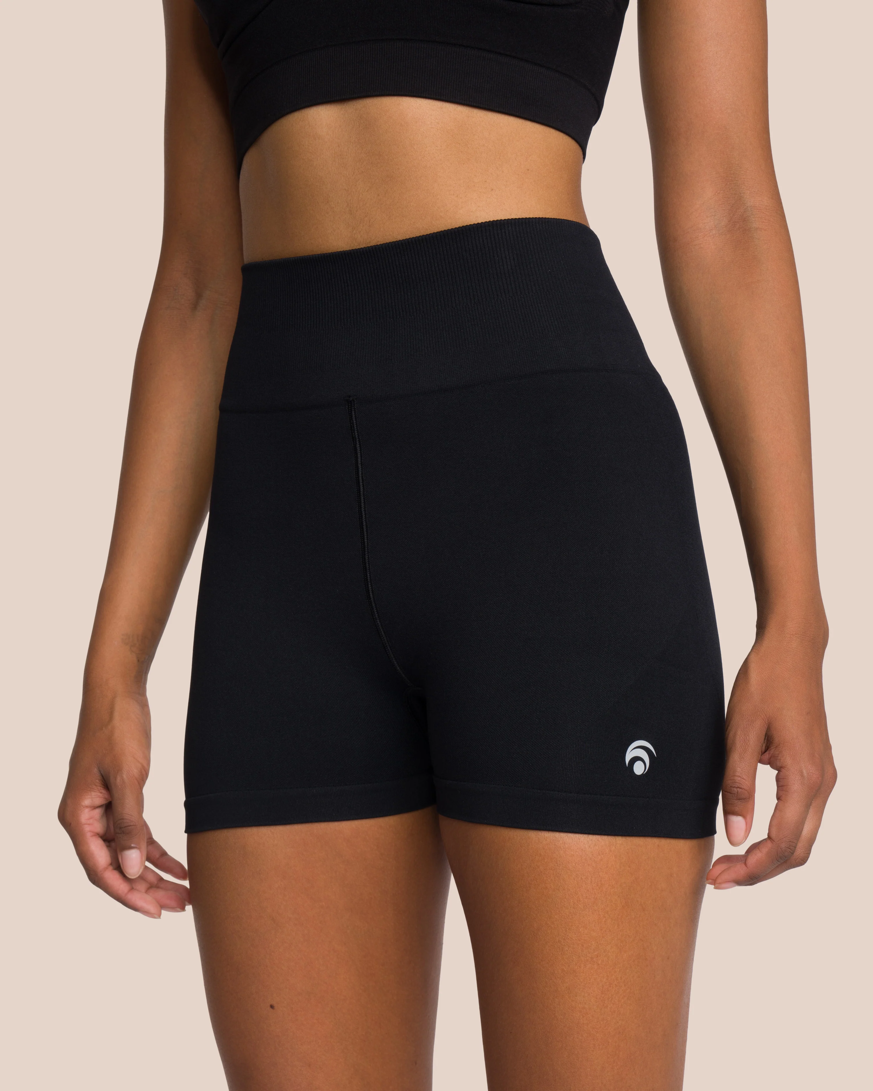 Brooke Hotpant Set - Black - Image 7