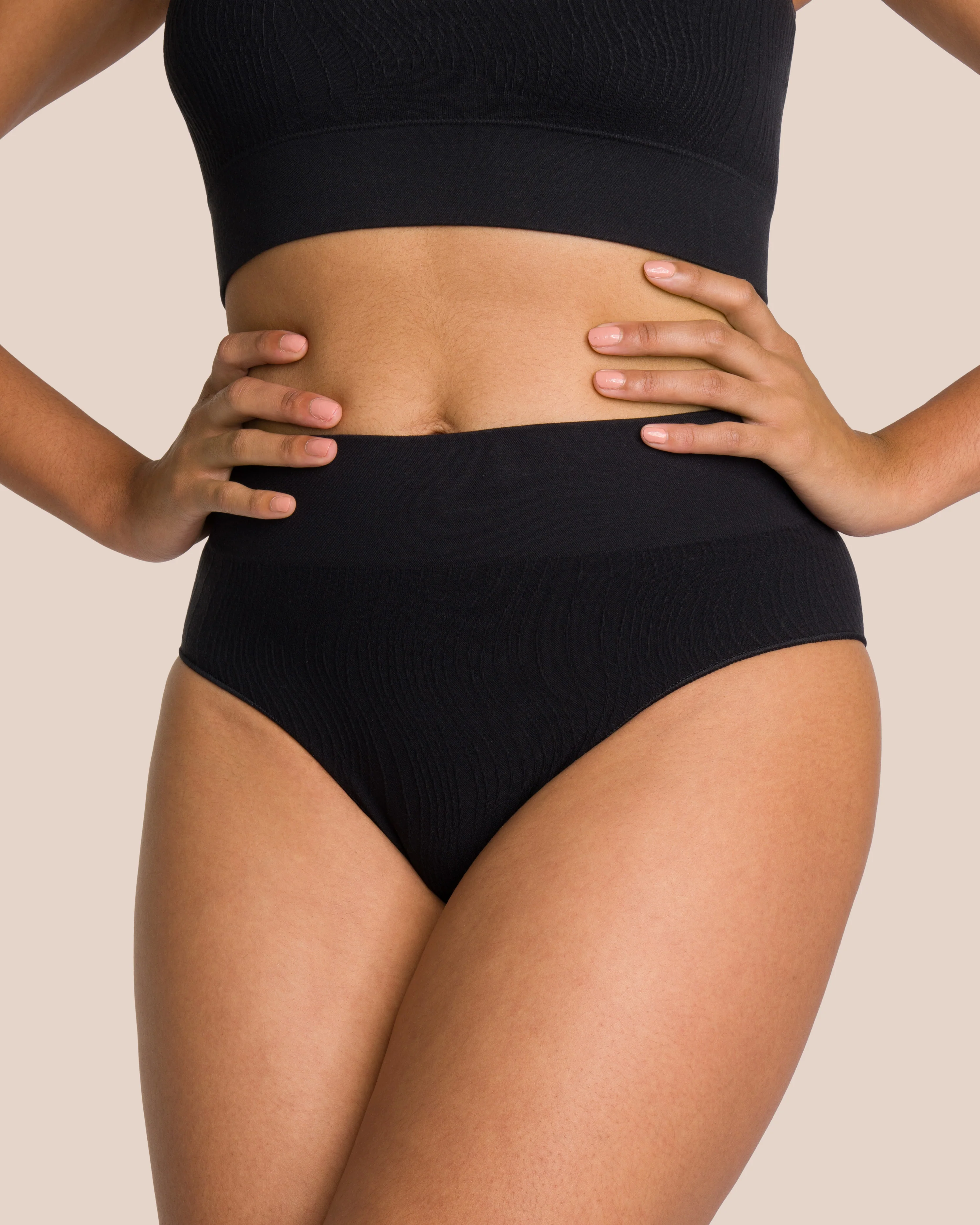 Joelle Pantie - Image 5