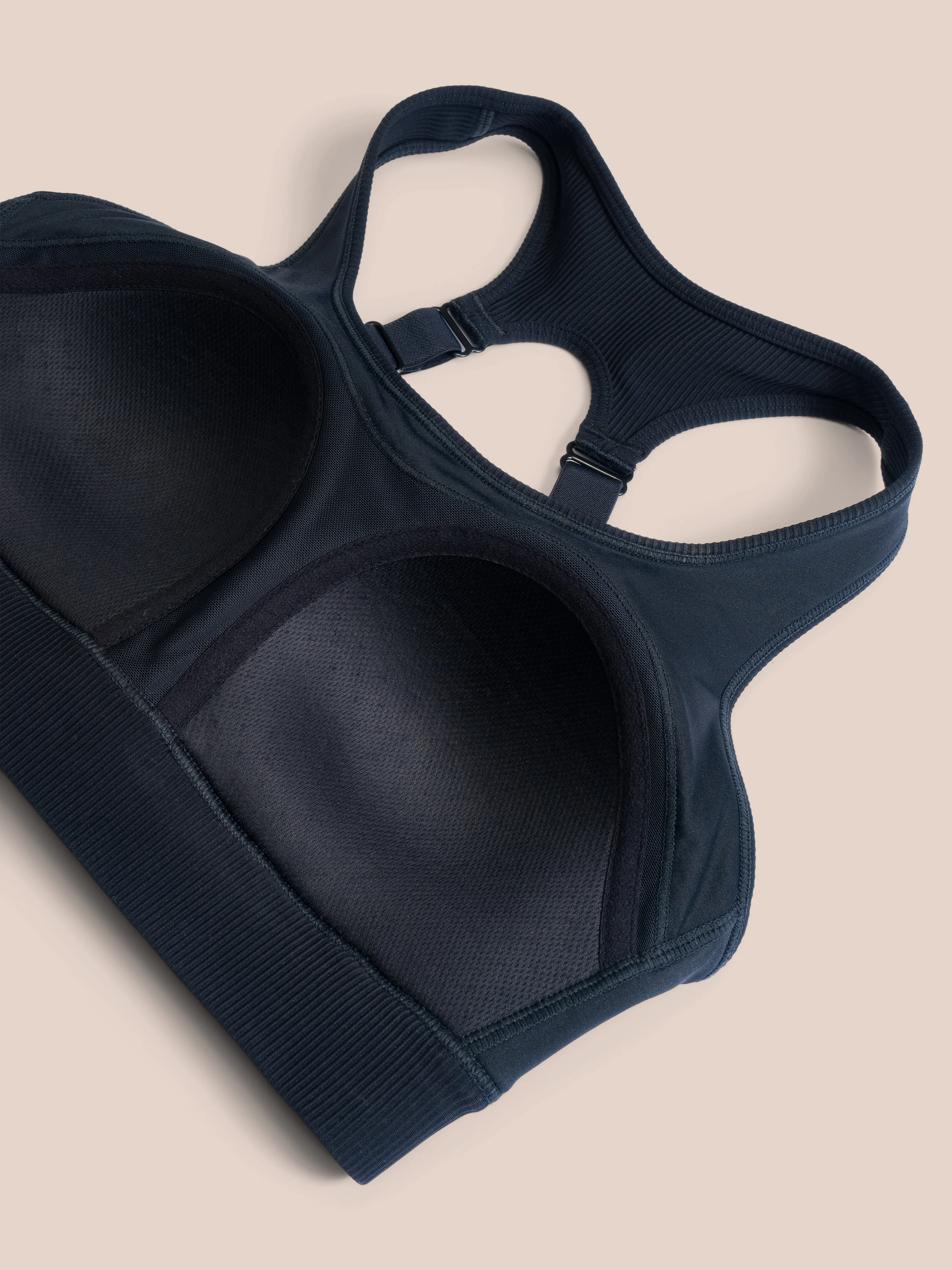Lenna Bra - Image 6