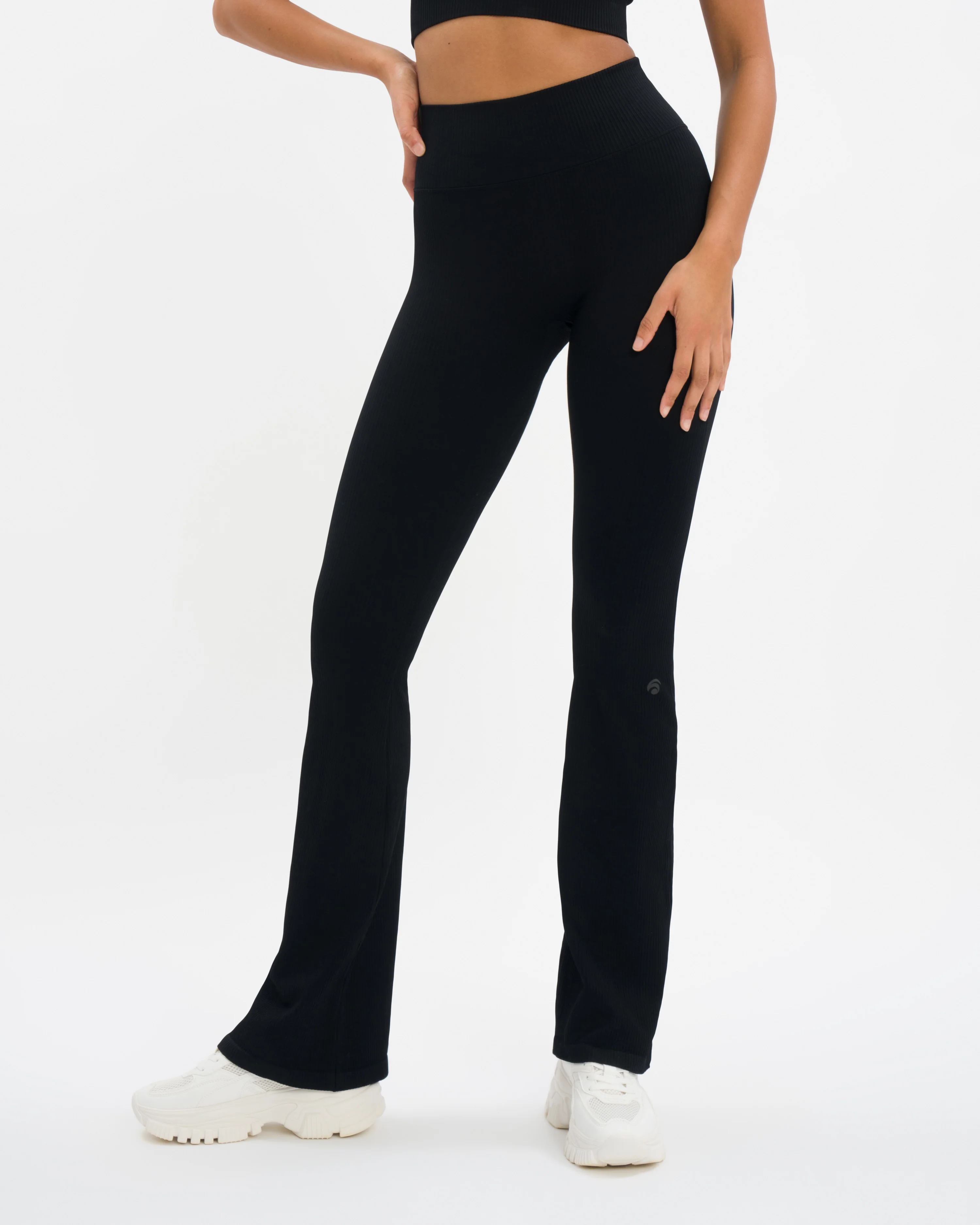 Maya Flared Set - Black - Image 4