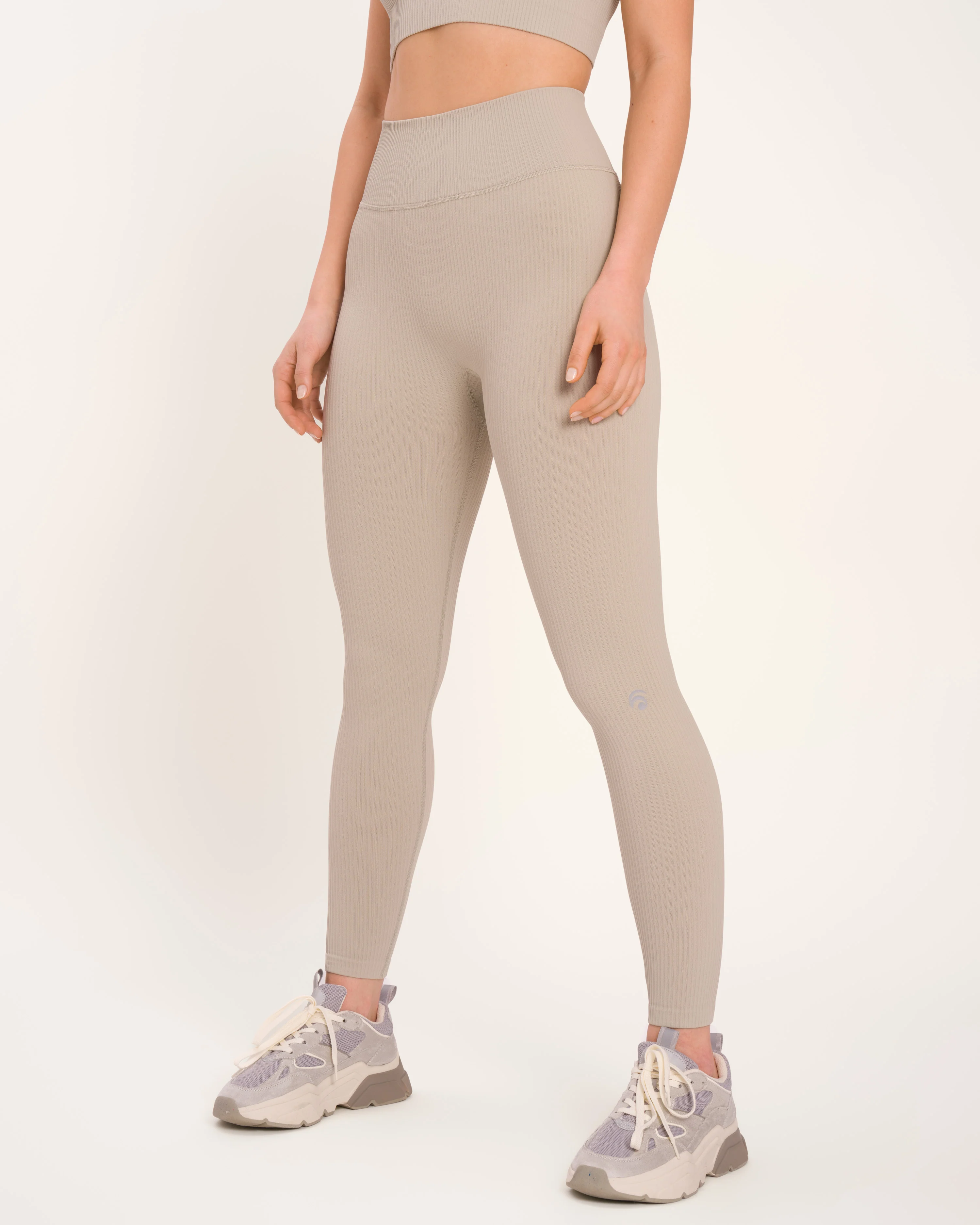 Maya Pant - Image 16