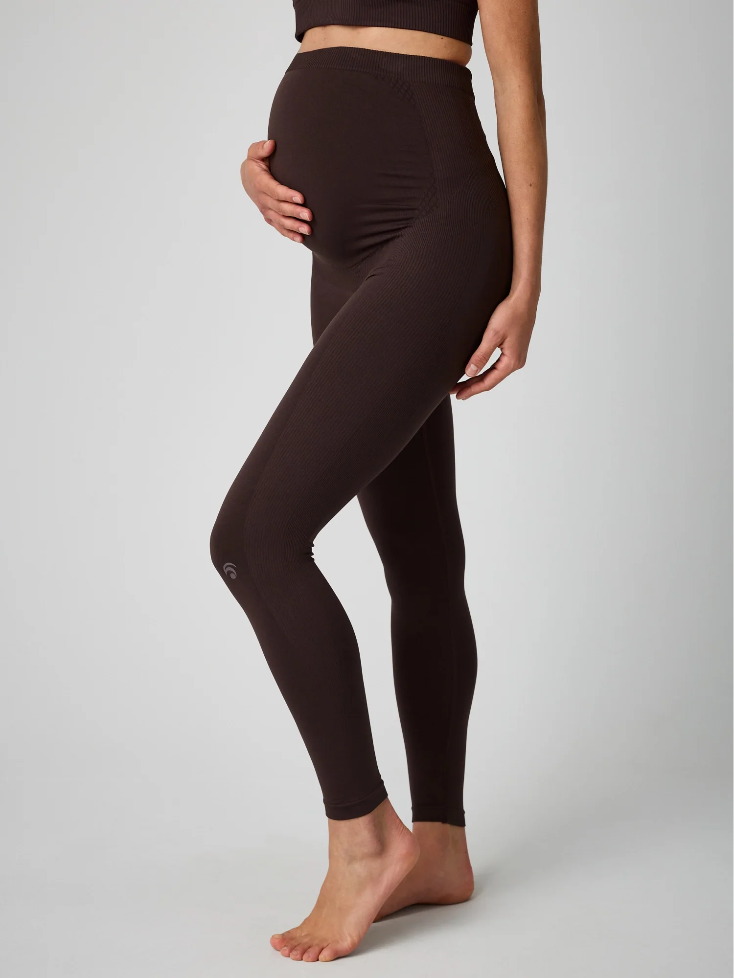 Mila Maternity Set - Dark Oak - Image 6