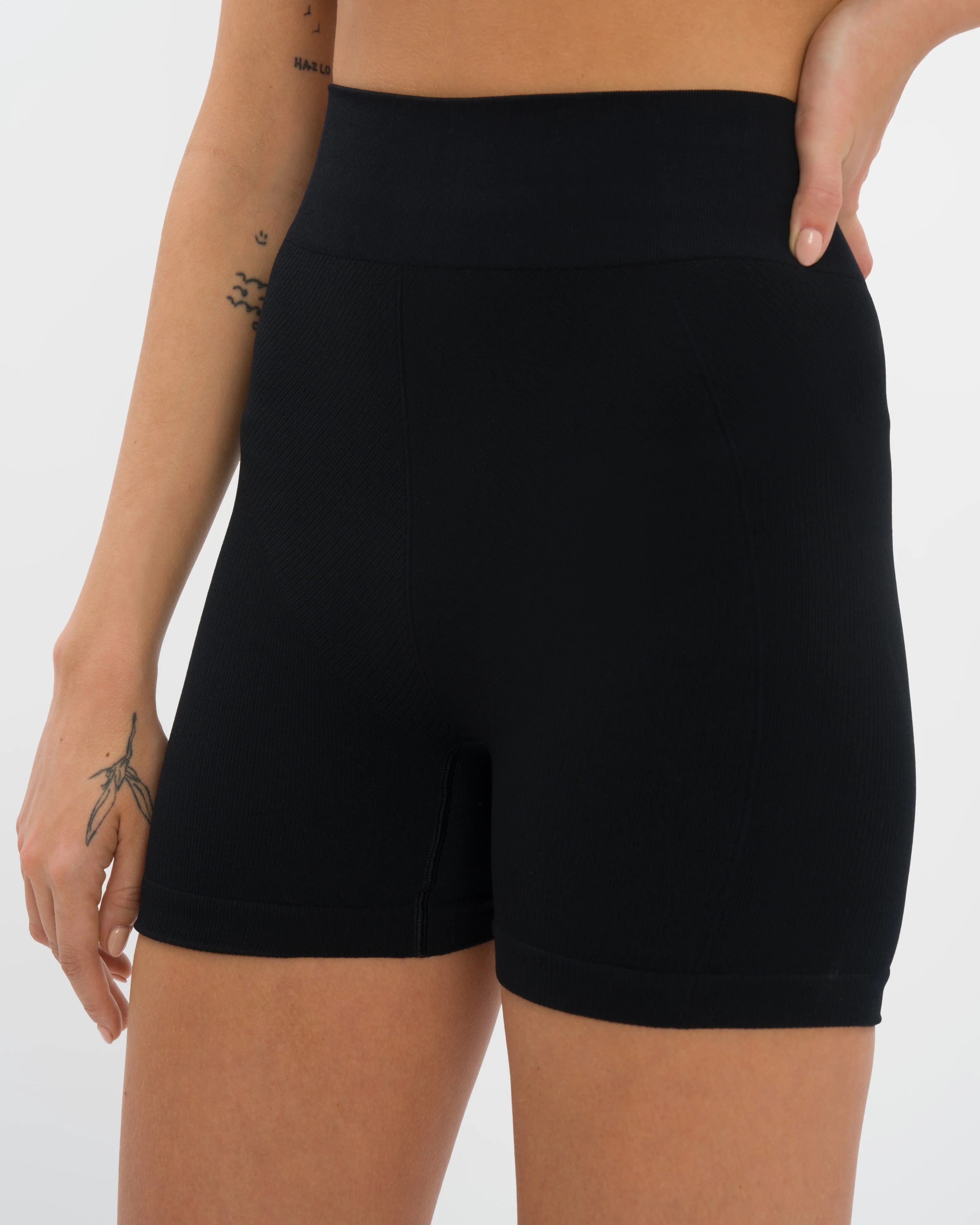 Serena Hotpant Set - Black - Image 3