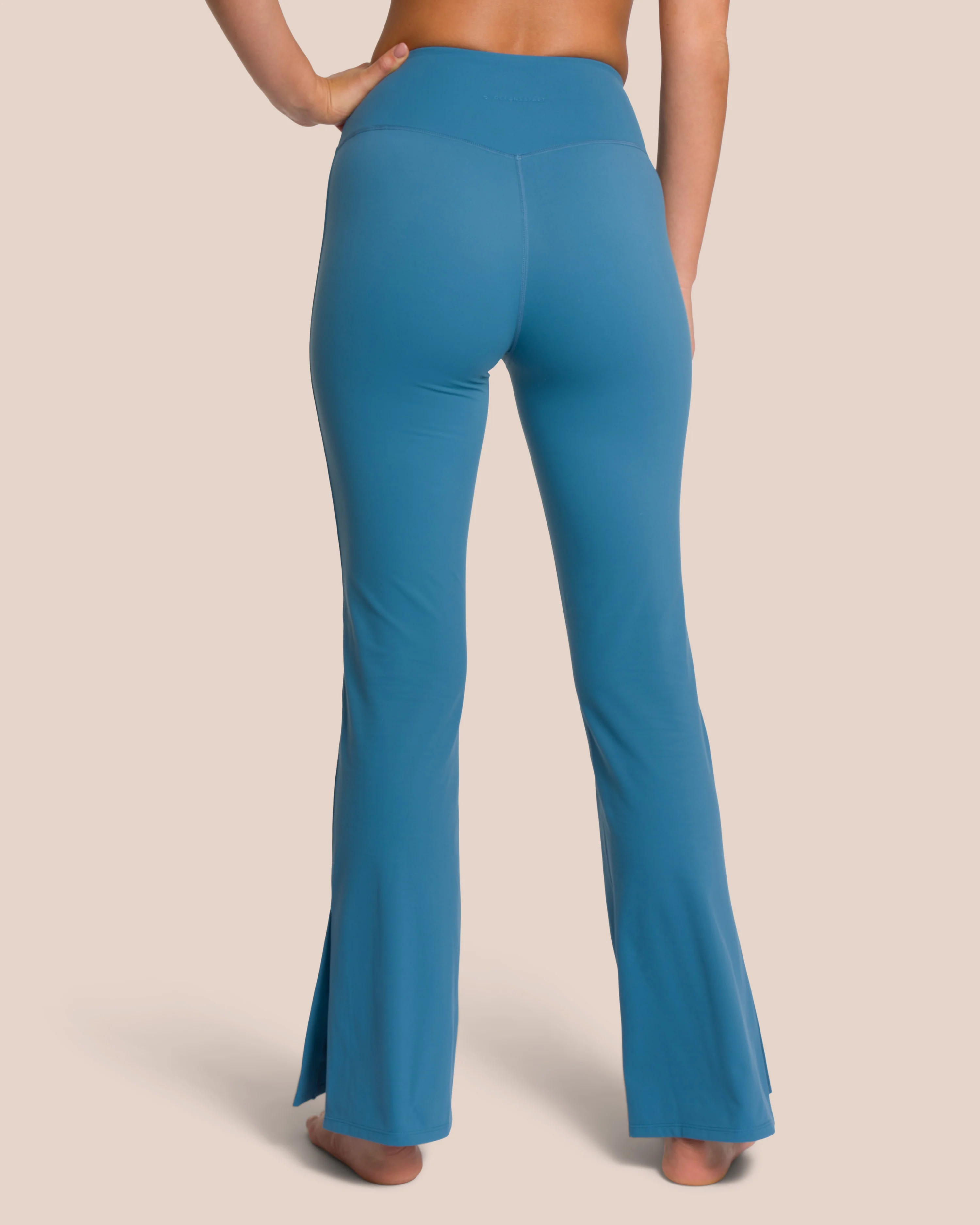 Shania Flared Pant Petite - Image 3