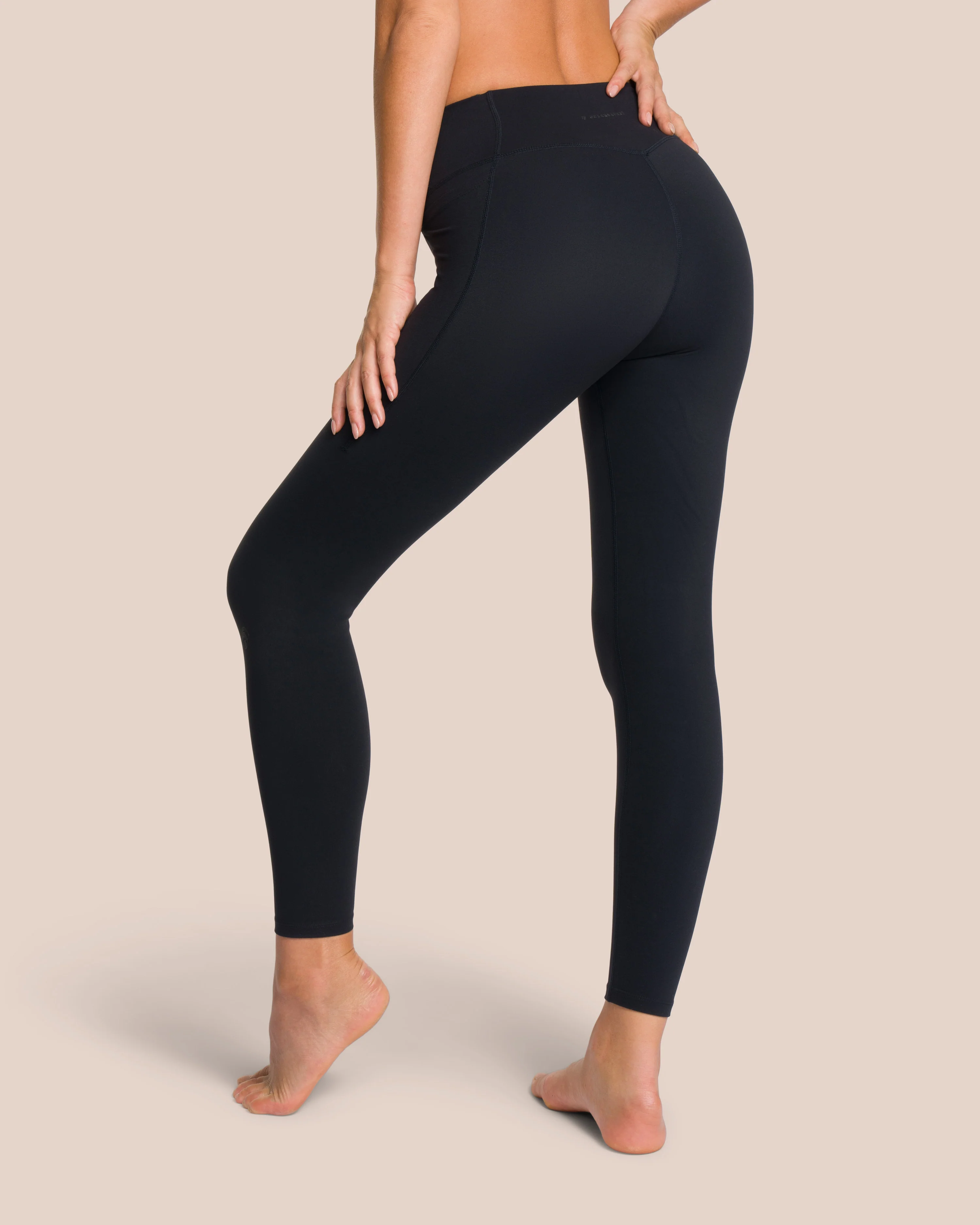 Shania Pant - Image 3
