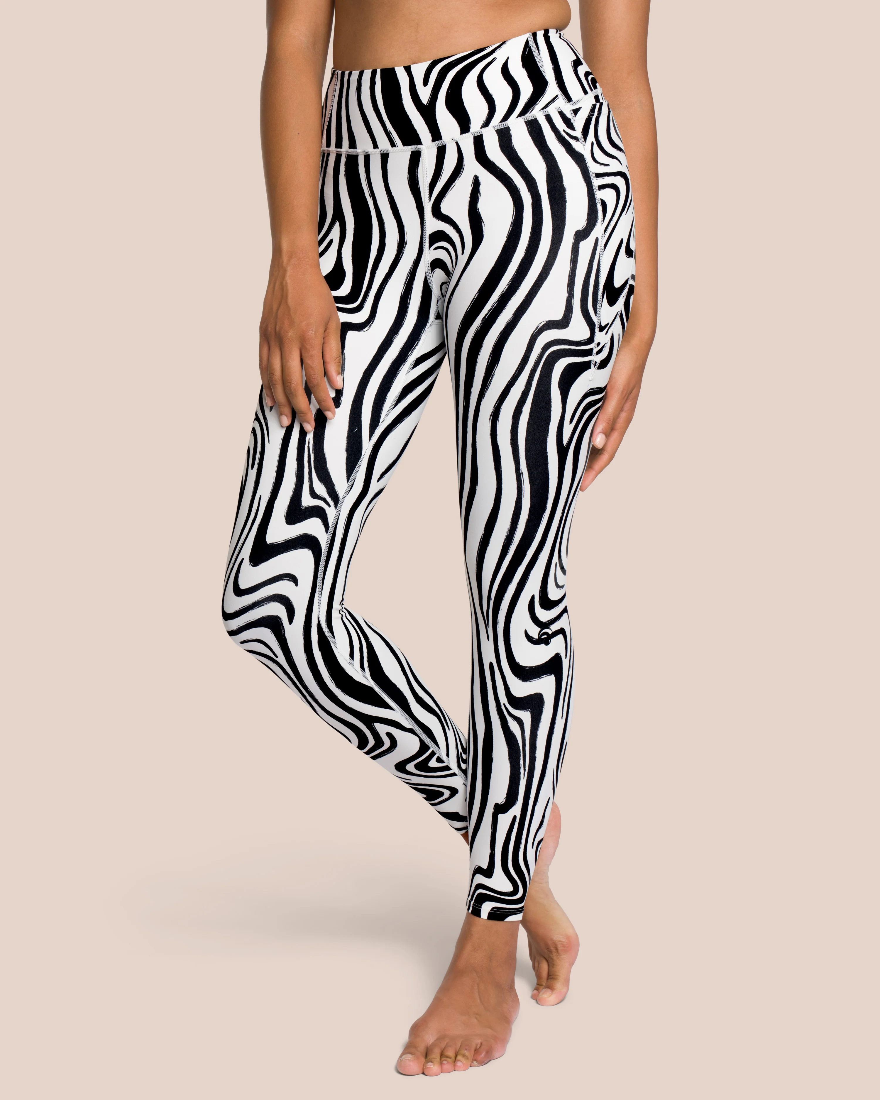Shania Pant - Image 6