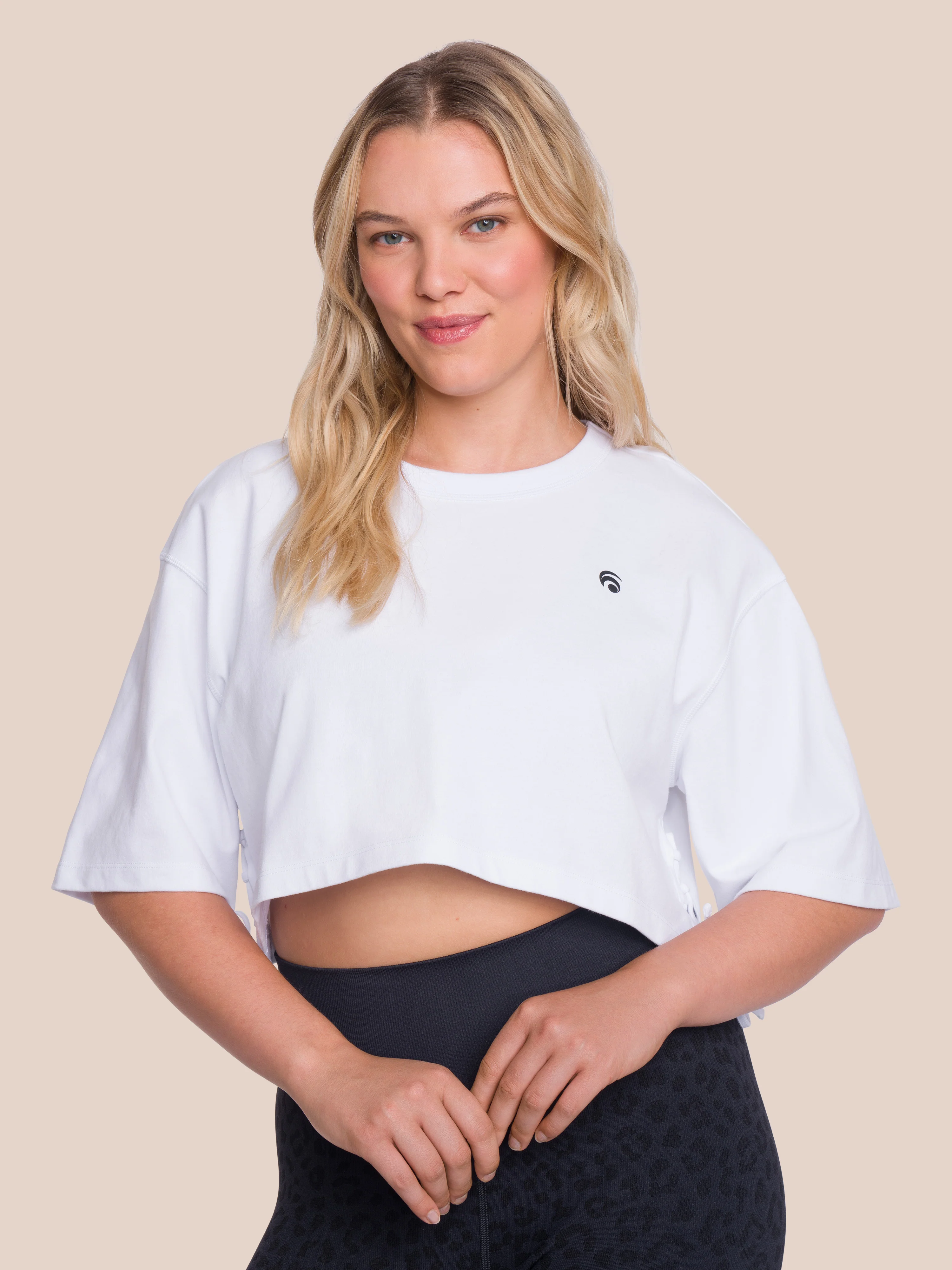 Sky Tee Cropped - Image 10